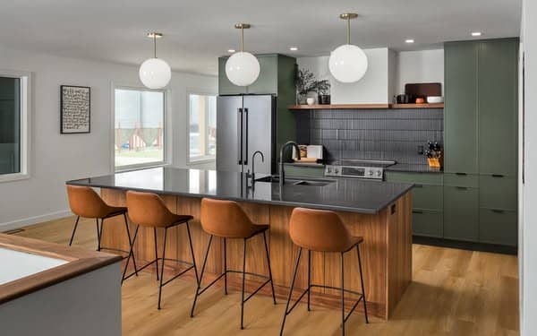 About MacLean's Custom Kitchens & Bathrooms, Inc.
